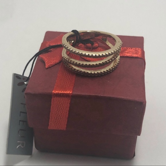 Fleur Gold Plated Cubic Zirconia Ring - Picture 5 of 10